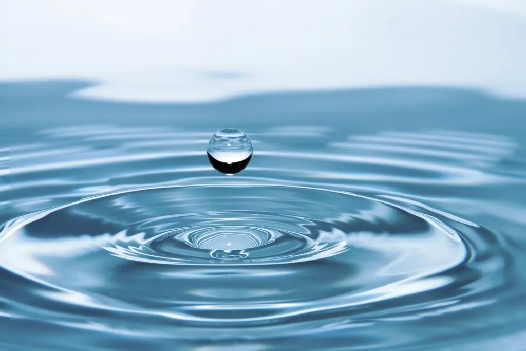 Water supply could be solved with technologies such as moisture evaporators and desalination plants.