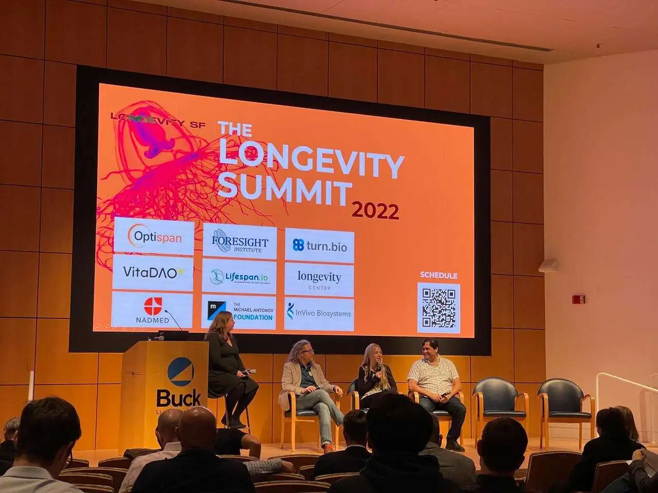 Arkadi Mazin at the longevity summit 2022
