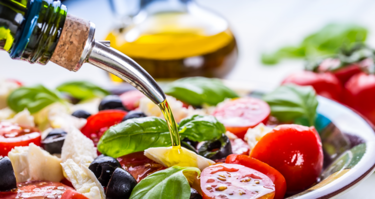 Mediterranean Diet Might Lower Risk of Dementia