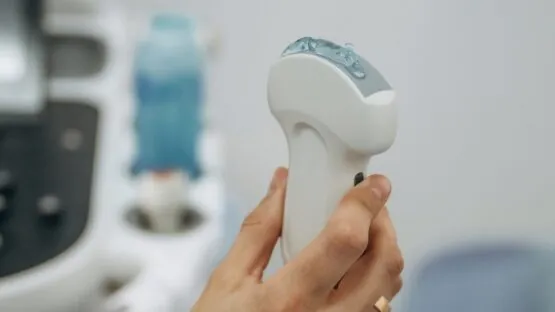 Ultrasound device